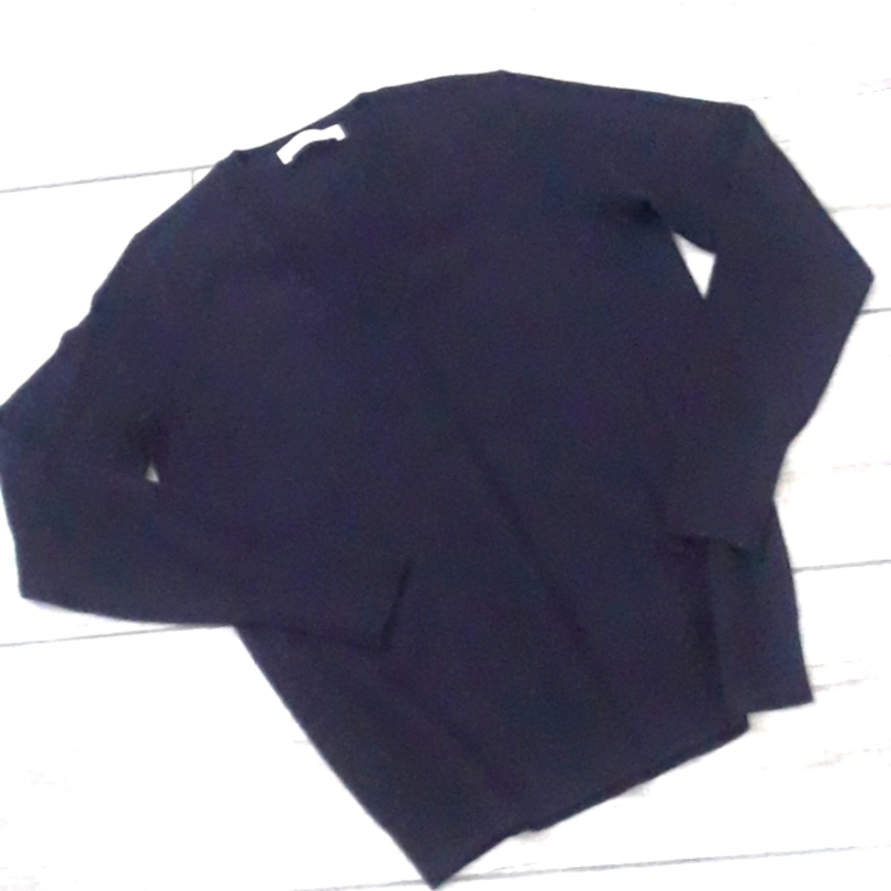 NEW!! EVERLANE CASHMERE VEE NECK..SMALL